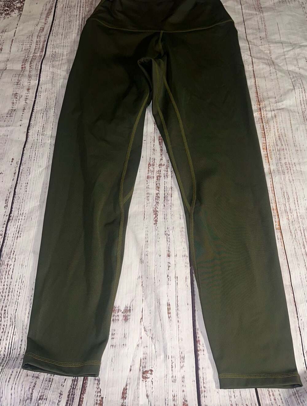 Colorfulkoala Women's High Waisted Olive Green Athletic Leggings-M